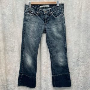 Joe’s Jeans IDOL Low Rise Cropped Jeans